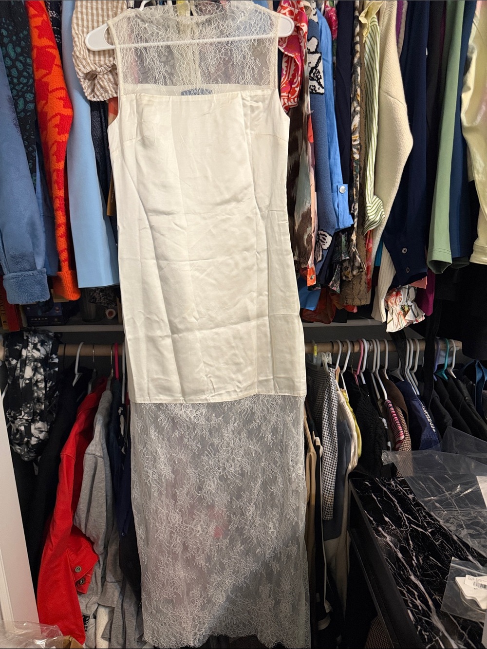 Few moda x Little white looks dress size 4 nwt